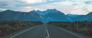 Preview wallpaper mountains, road, journey, horizon, sky