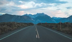 Preview wallpaper mountains, road, journey, horizon, sky
