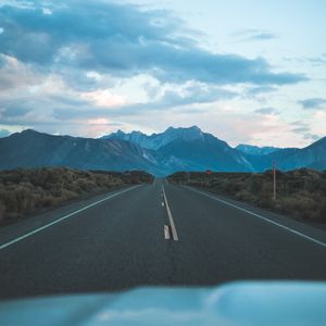 Preview wallpaper mountains, road, journey, horizon, sky