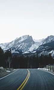 Preview wallpaper mountains, road, marking