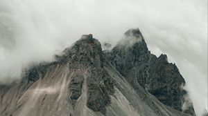 Preview wallpaper mountains, rocks, fog, cloud, grass