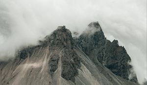 Preview wallpaper mountains, rocks, fog, cloud, grass