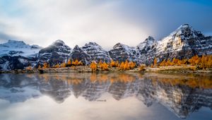 Preview wallpaper mountains, rocks, lake, reflection, canada