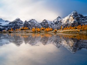 Preview wallpaper mountains, rocks, lake, reflection, canada