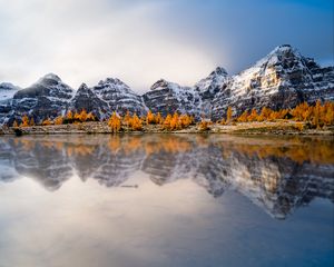 Preview wallpaper mountains, rocks, lake, reflection, canada