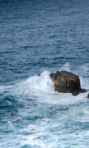 Preview wallpaper mountains, rocks, sea, waves, splashes, nature