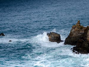 Preview wallpaper mountains, rocks, sea, waves, splashes, nature