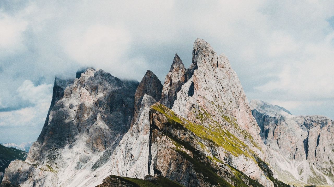 Wallpaper mountains, rocks, slope, grass, clouds
