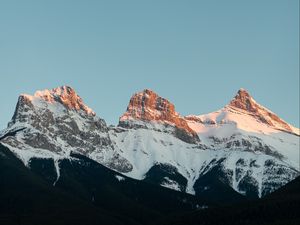 Preview wallpaper mountains, rocks, snow, snowy, peaks