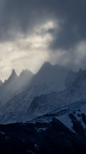 Preview wallpaper mountains, rocks, snow, snowy, clouds