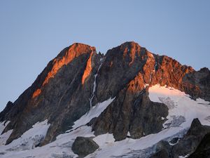 Preview wallpaper mountains, rocks, snow, snowy, relief, slope