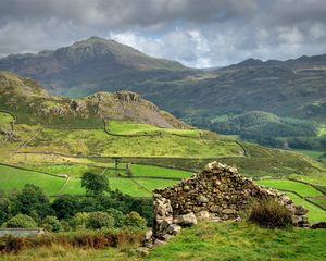 Preview wallpaper mountains, ruins, structure, scotland, agriculture, fields