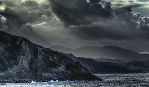 Preview wallpaper mountains, sea, clouds, dark, nature