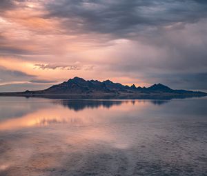 Preview wallpaper mountains, shore, water, landscape, dusk