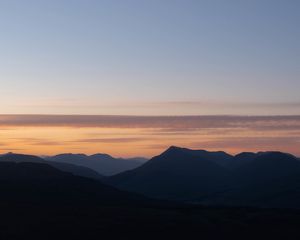 Preview wallpaper mountains, silhouettes, twilights, clouds