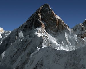 Preview wallpaper mountains, sky, background, light, top