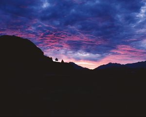 Preview wallpaper mountains, sky, clouds, sunset