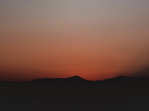 Preview wallpaper mountains, sky, gradient, dark, sunset