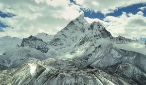 Preview wallpaper mountains, sky, light, peaks, snow