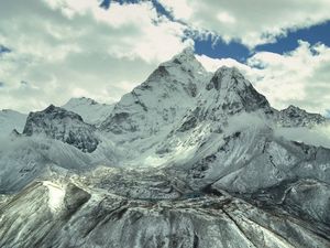 Preview wallpaper mountains, sky, light, peaks, snow