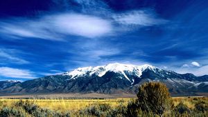 Preview wallpaper mountains, sky, top, idaho, blue