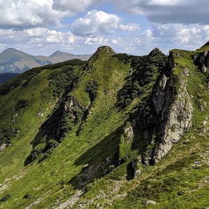 Preview wallpaper mountains, slope, greenery, landscape