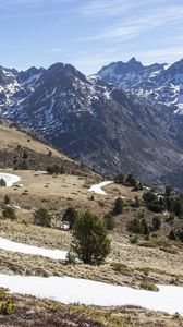 Preview wallpaper mountains, slope, snow, bushes, landscape