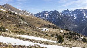 Preview wallpaper mountains, slope, snow, bushes, landscape