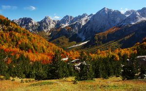 Preview wallpaper mountains, slope, valley, trees, autumn, landscape, nature