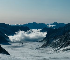 Preview wallpaper mountains, snow, clouds, rocks, mountain range