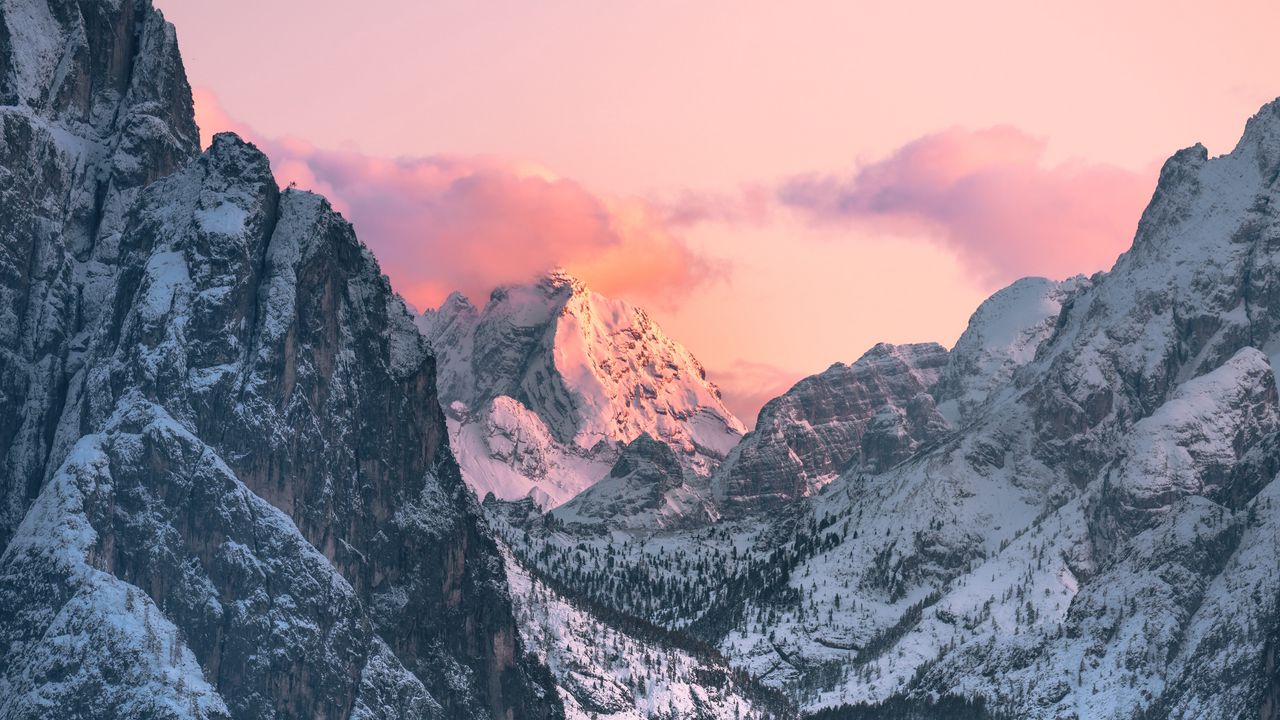 Wallpaper mountains, snow, dusk, winter