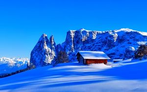 Preview wallpaper mountains, snow, hut, top, winter