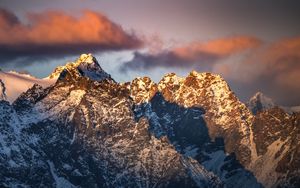 Preview wallpaper mountains, snow, landscape, twilight