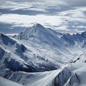 Preview wallpaper mountains, snow, sky, clouds, landscape