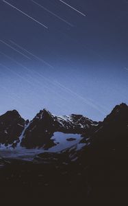 Preview wallpaper mountains, snow, snowy, starfall, stars