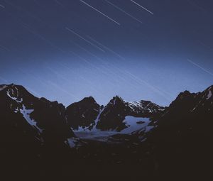 Preview wallpaper mountains, snow, snowy, starfall, stars