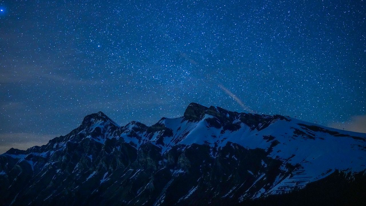 Wallpaper mountains, snow, starry sky, night