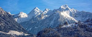 Preview wallpaper mountains, snow, top, sky