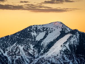 Preview wallpaper mountains, snow, twilight, nature