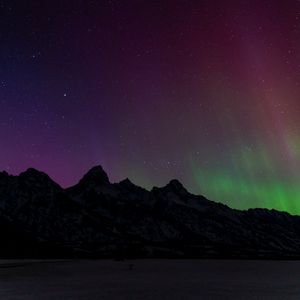 Preview wallpaper mountains, snow, valley, northern lights, night