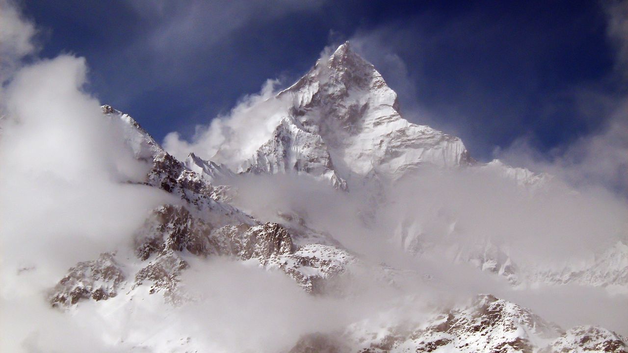 Wallpaper mountains, snow, wind