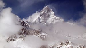 Preview wallpaper mountains, snow, wind