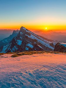 Preview wallpaper mountains, snow, winter, landscape, sunrise, nature