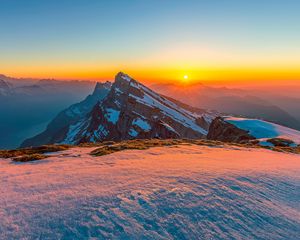 Preview wallpaper mountains, snow, winter, landscape, sunrise, nature