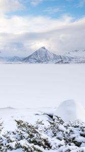 Preview wallpaper mountains, snow, winter, valley, landscape