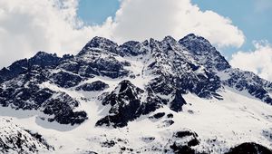 Preview wallpaper mountains, snow-covered, peaks
