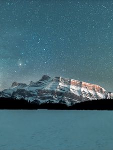 Preview wallpaper mountains, snowy, starry sky