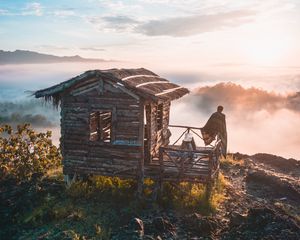 Preview wallpaper mountains, solitude, house, alone, indonesia