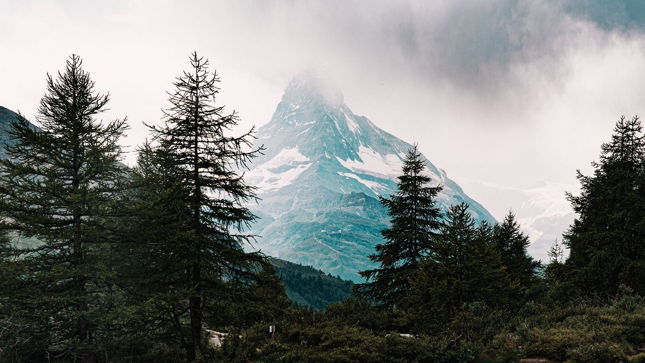Wallpaper mountains, spruce, lake, reflection, clouds