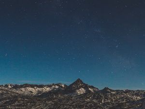 Preview wallpaper mountains, starry sky, night, stars, peak, snowy